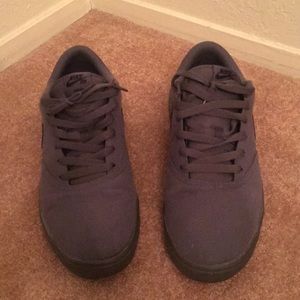 Nike Men’s Size 12 Shoe